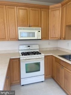 14 Kyle Way, Trenton NJ 08628-2525 exterior