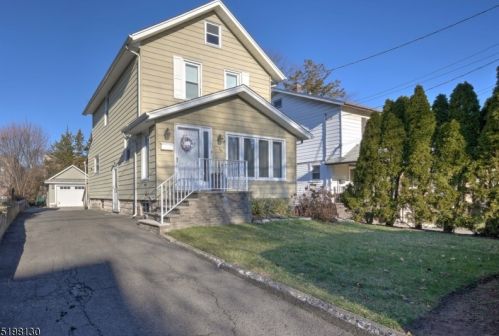 76 Oak Ridge Ave, Nutley, NJ 07110-2836