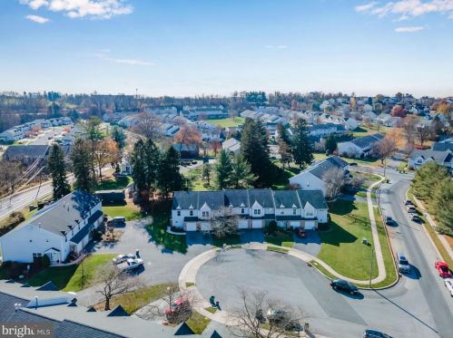 309 Fawn Ridge Rd, Harrisburg, PA 17110-4798