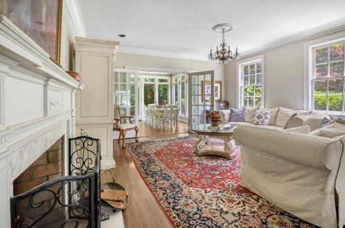 150 Beverly Rd, Atlanta GA  30309-2656 exterior