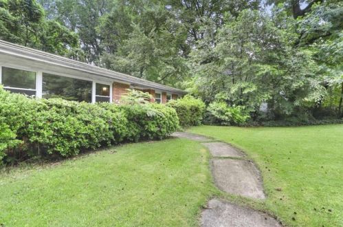 1436 Lachona Ct, Atlanta, GA 30329-3411