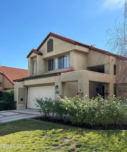 5418 Honeyman St, Simi Valley, CA 93063-5027