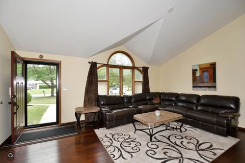 3414 Ivywild Ln, Mokena, IL 60451-9544