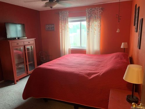 19083 Mansfield Dr, Aurora CO 80013-3657 exterior