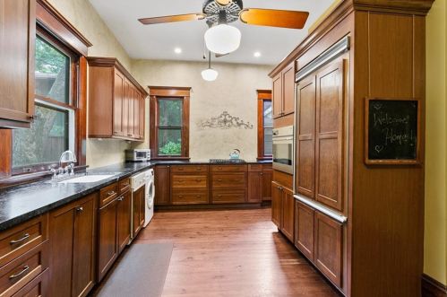 1094 Colquitt Ave, Atlanta GA  30307-1945 exterior