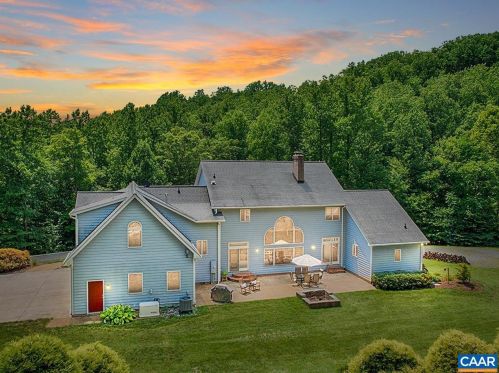 4112 Ruth Rd, Madison, VA 22727-5089