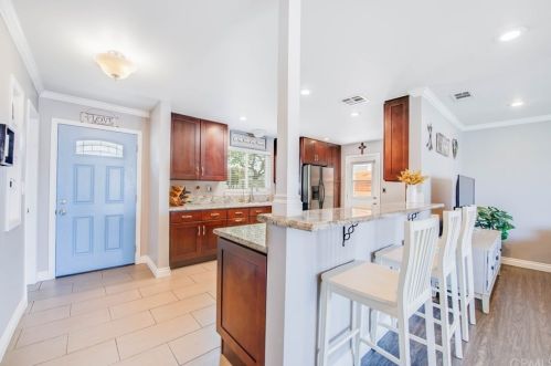 3702 Kingsway Ave, Anaheim CA  92804-4619 exterior