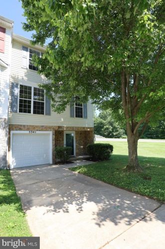 5341 Yellow Turtle Pl, Woodbridge, VA 22193-5829