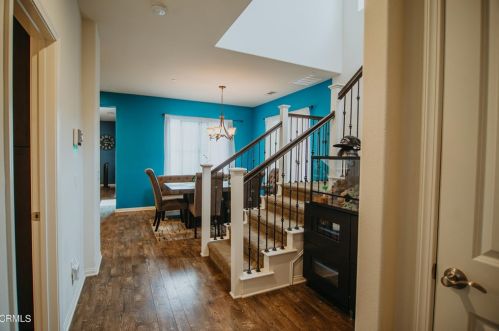 504 Nile River Dr, Oxnard, CA 93036-5352