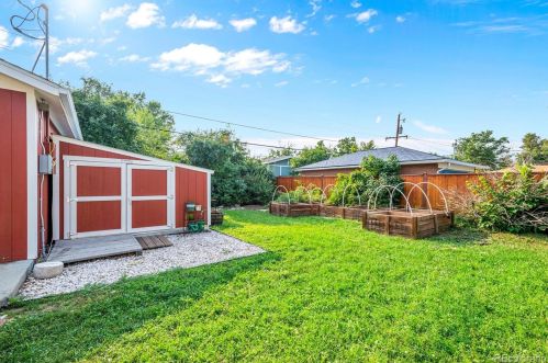 2063 Wolcott Ct, Denver, CO 80219-5040
