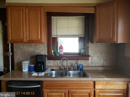 302 Fleet St, Primrose PA 17901-3726 exterior