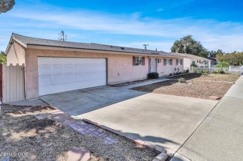 1776 Cochran St, Simi Valley, CA 93065-2159