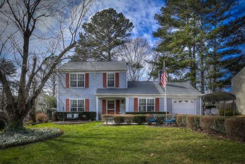 2684 Meadow Bend Ct, Duluth, GA 30096-6037