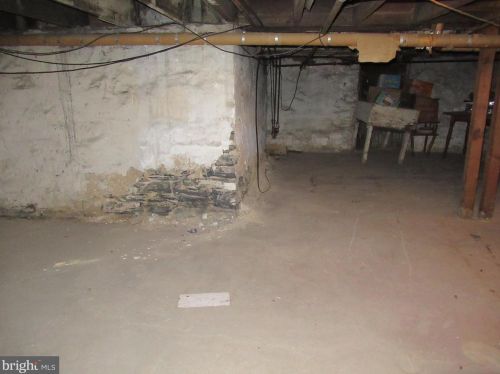 205 High St, Hanover PA  17331-2911 exterior