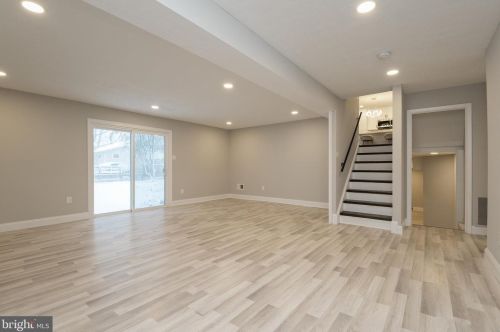 1411 Leister Dr, Silver Spring MD 20904-1548 exterior