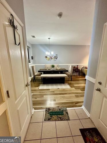 2205 Hoskin Ct, Kennesaw, GA 30144-3815
