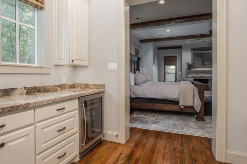 2808 River Brook Ct, Fort Worth TX  76116-0930 exterior