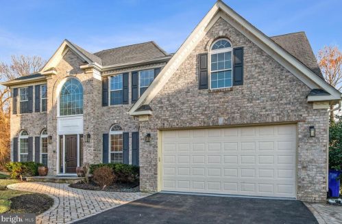 2100 Autumn Haze Ct, Gambrills, MD 21054-1912