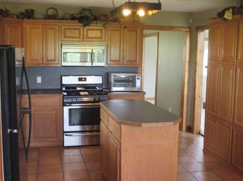 208 Monkey Rd, Webberville TX  78621-5506 exterior
