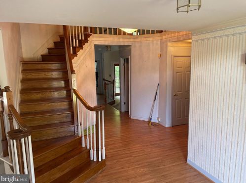 769 Cronin Dr, Aberdeen, MD 21001-1649