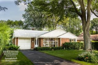 1165 Oxford Rd, Bannockburn IL  60015-3324 exterior