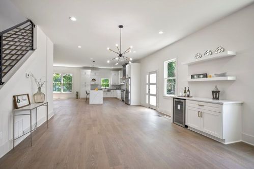 1557 Foote St, Atlanta GA  30307-2817 exterior