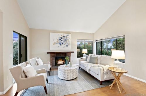 17666 Valladares Dr, San Diego, CA 92127-1123