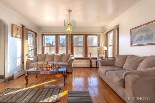 6354 Talman Ave, Chicago, IL 60629-1610