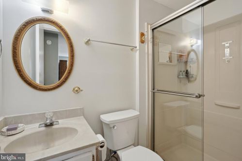 8138 Viola St, Springfield VA  22152-3626 exterior