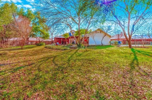 4802 San Gabriel Dr, Garland TX  75043-3125 exterior