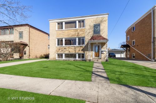 8925 Wisner St, Niles, IL 60714-1886