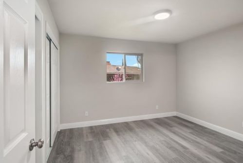 355 Linwood Ave, Turlock CA  95380-6315 exterior