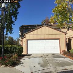 3 Peak Ct, Rodeo, CA 94547-1407