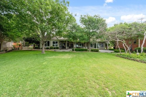 908 Cres Dr, Morgans Point TX 76513-6722 exterior