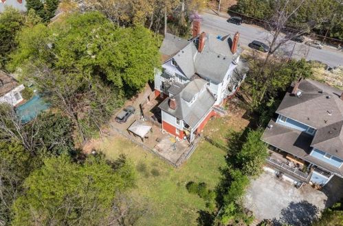 146 Hurt St, Atlanta GA  30307-2537 exterior