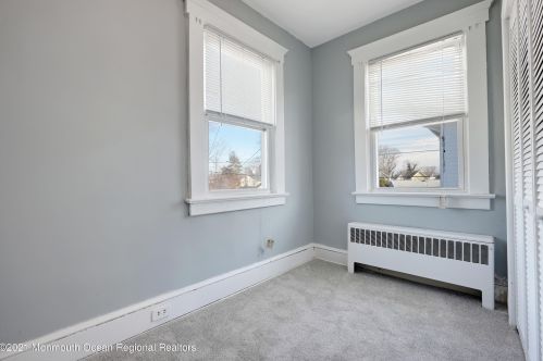 1415 Asbury Ave, Tinton Falls NJ 07712-5701 exterior