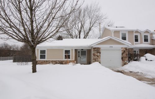256 Sutton Ct, Hanover Park, IL 60108-1742