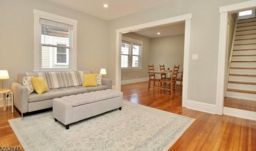 44 Dunnell Rd, Maplewood NJ  07040-1334 exterior