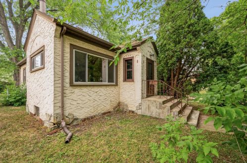 4512 46th Ave, Minneapolis, MN 55406-3620