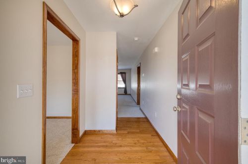 345 Journey Ln, Berkeley Springs WV exterior