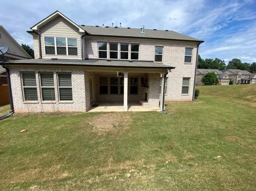 1143 Garner Creek Dr, Lilburn GA  30047-5579 exterior