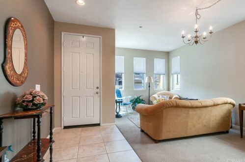 72 Crocus St, Redlands, CA 92373-4219