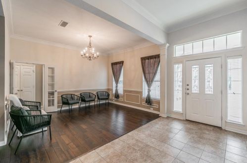 8517 Newman Dr, Fort Worth TX  76180-5340 exterior