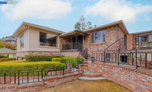 18522 Madison Ave, Hayward, CA 94546-1640