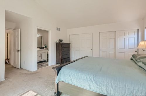 17022 Wyoming Dr, Denver CO 80017-5295 exterior