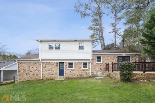 2757 Eaton Pl, Atlanta GA  30341-3915 exterior