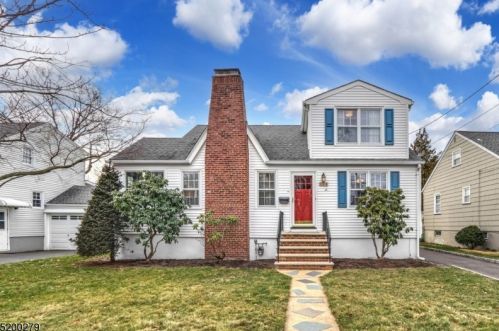 209 Locust Dr, Cranford, NJ 07016-2012