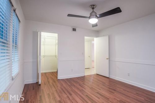 34 Arpege Way, Atlanta GA  30327-1020 exterior