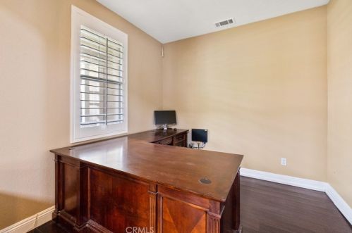 4222 Pondhill Ct, Riverside CA  92505-3464 exterior