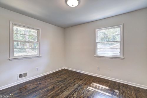 3367 Eisenhower Rd, Atlanta GA  30354-3410 exterior